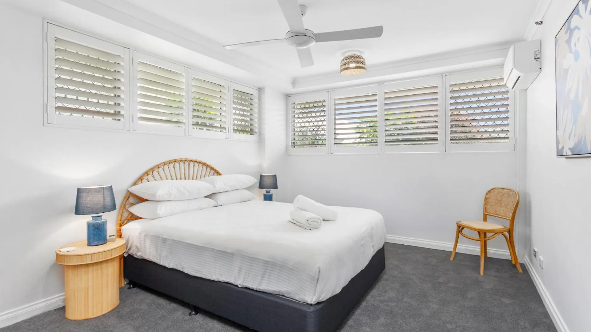 גולד קוסט Beachfront 2-Bed With Pool, Bbq & Tennis Court דירה גולד קוסט
